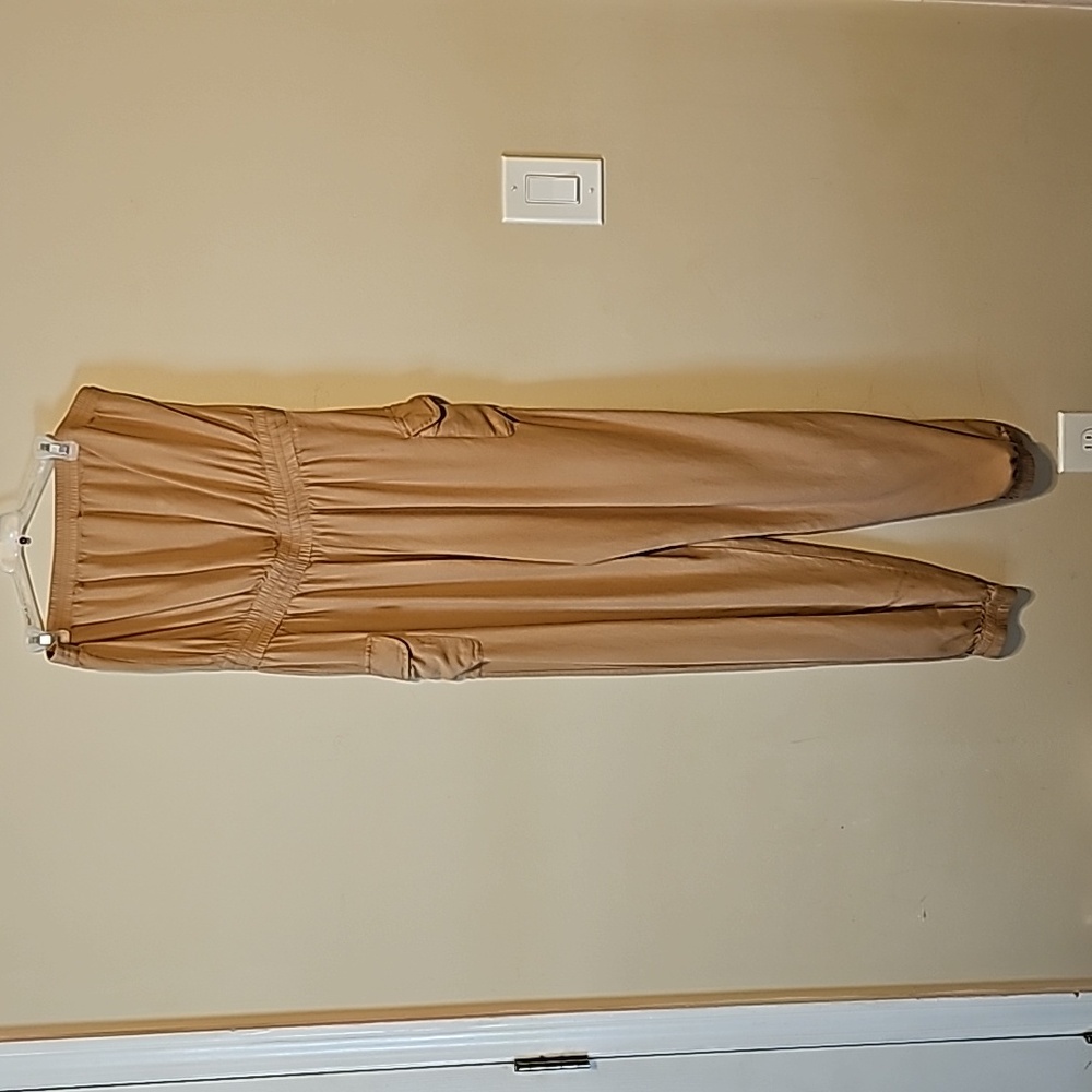 Jolie & Joy Cargo Jumpsuit Size‎ M Tan